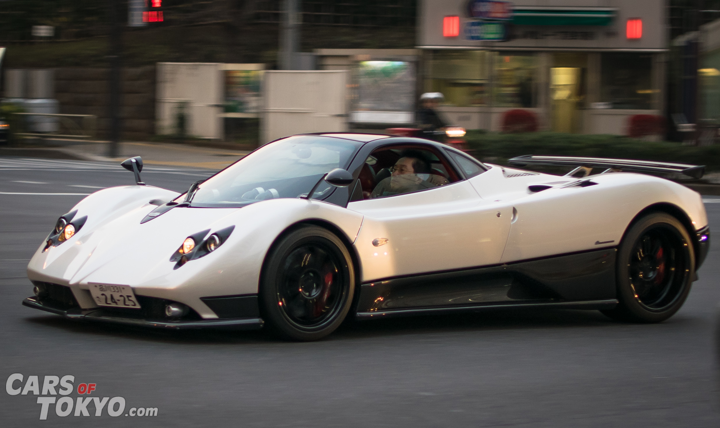 Cars of Tokyo Aoyama Pagani Zonda