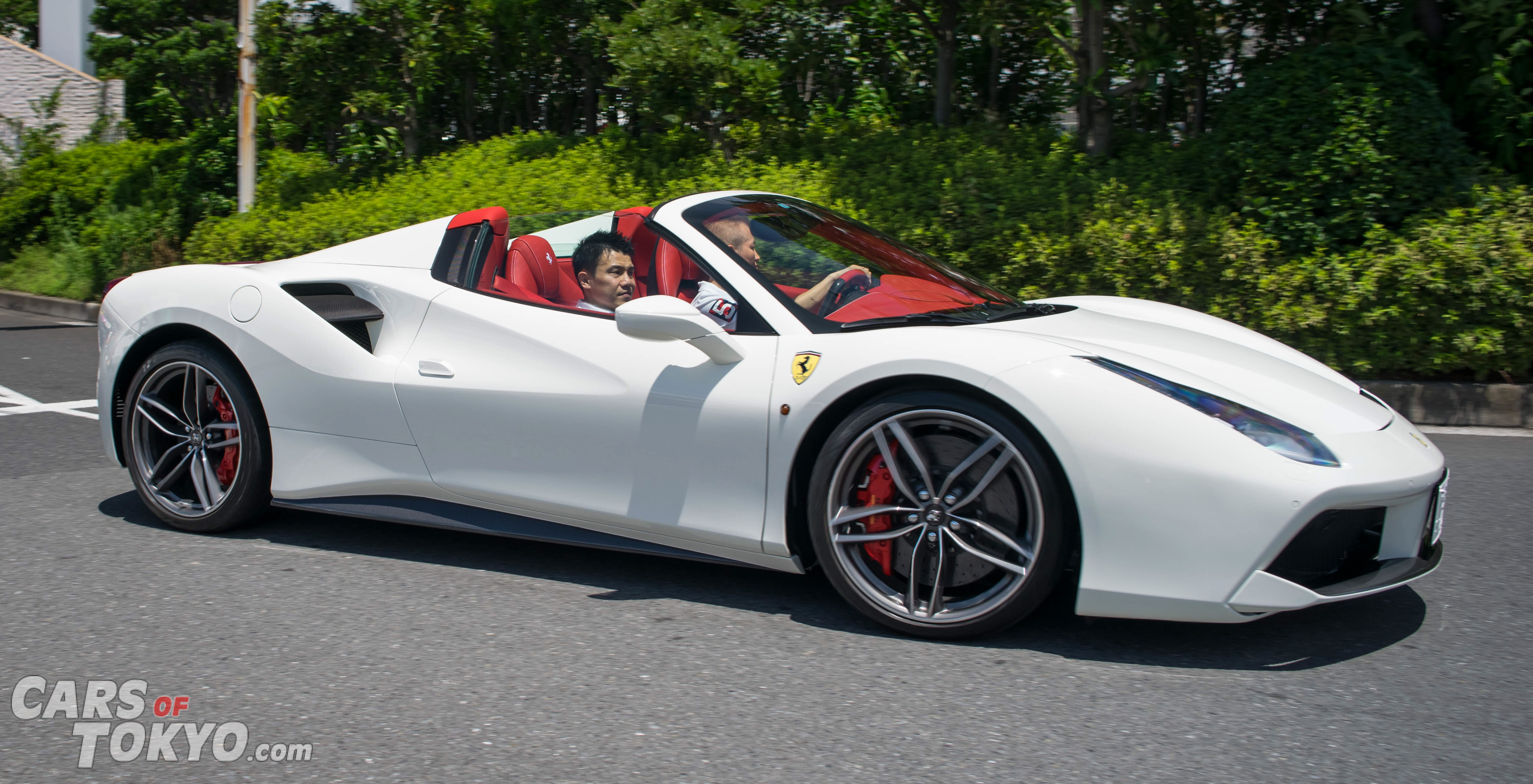 Cars of Tokyo Clean Ferrari 488 Spider