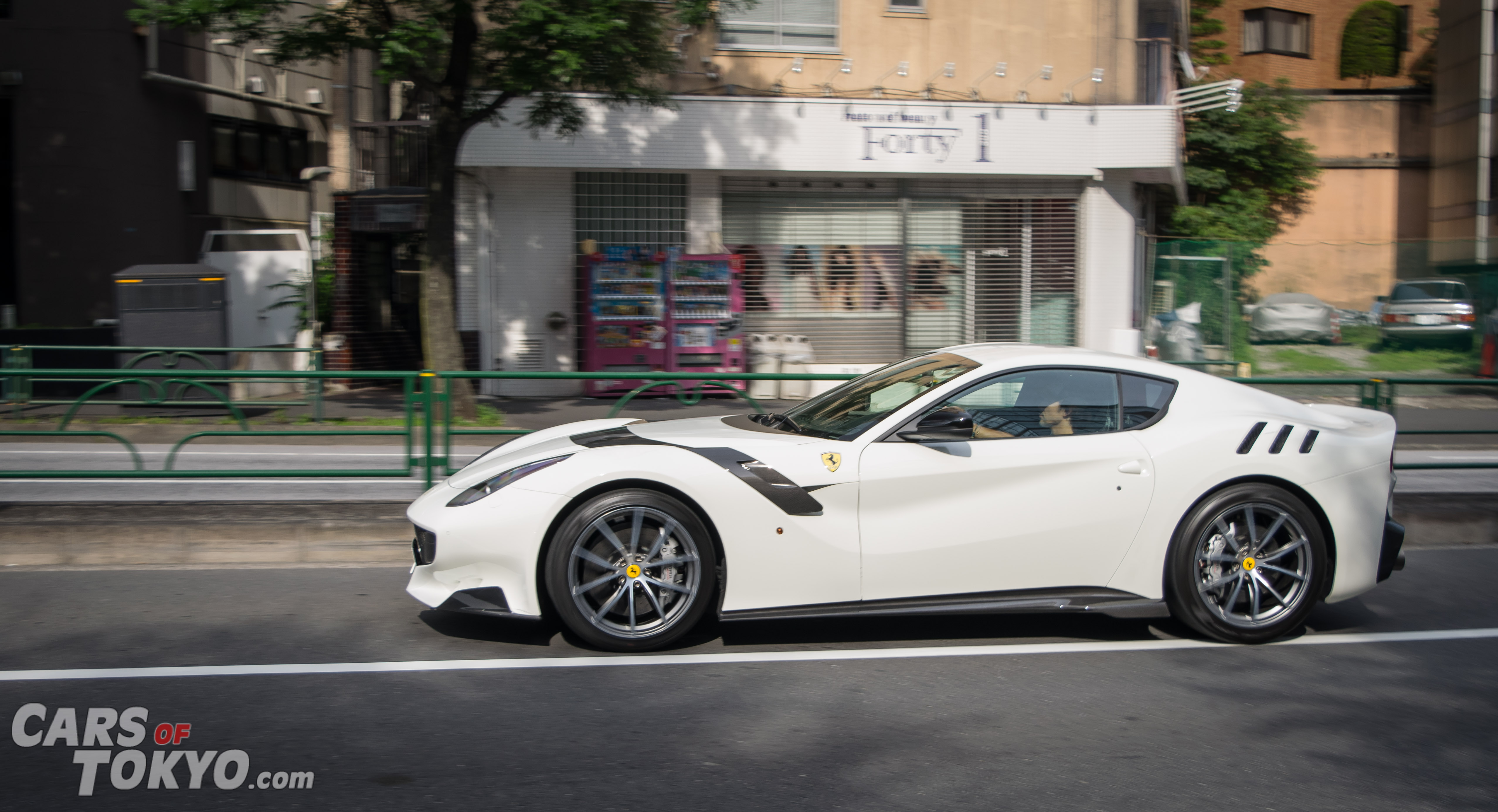 Cars of Tokyo Clean Ferrari F12tdf