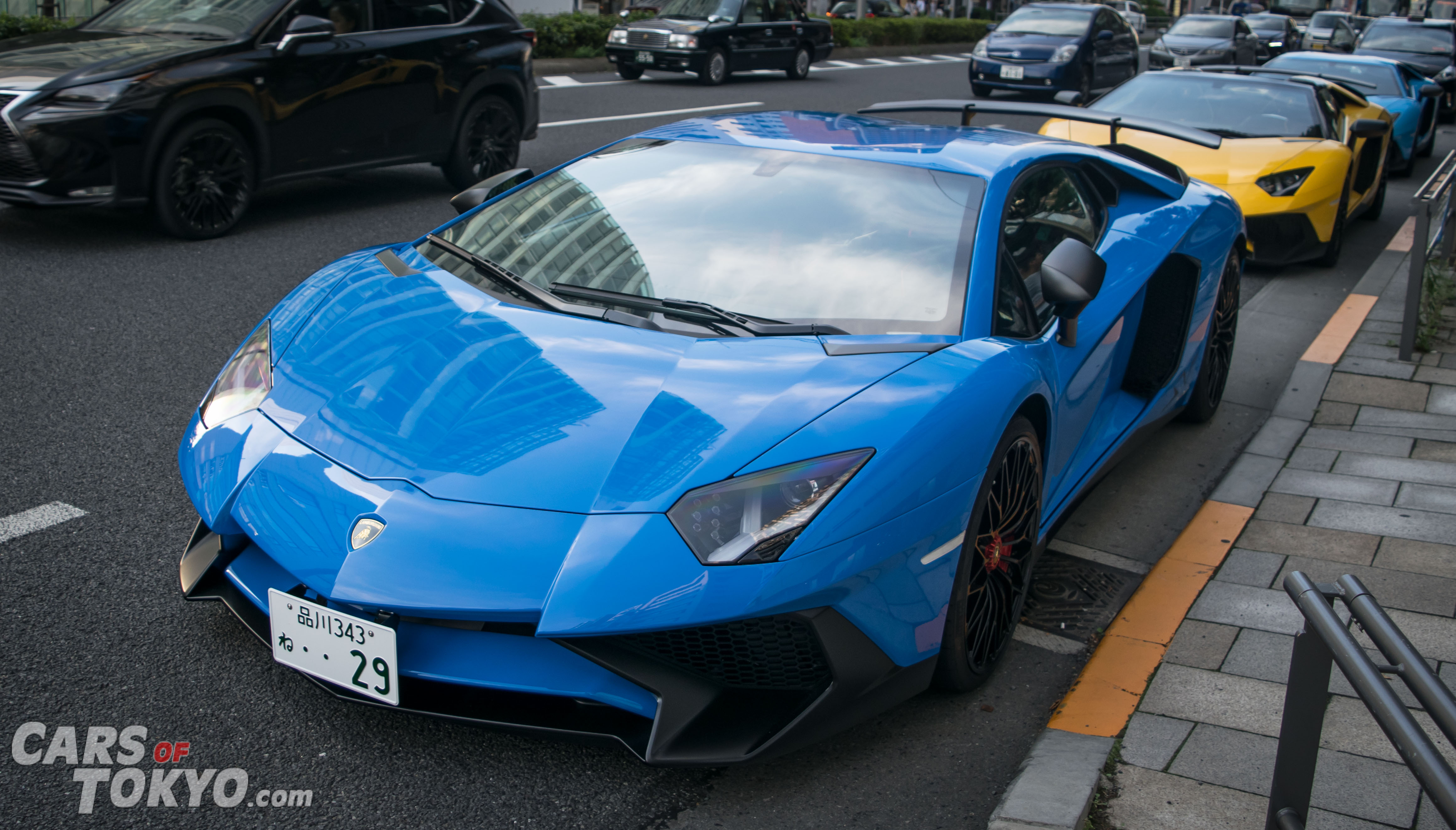 Cars of Tokyo Clean Lamborghini Aventador SV