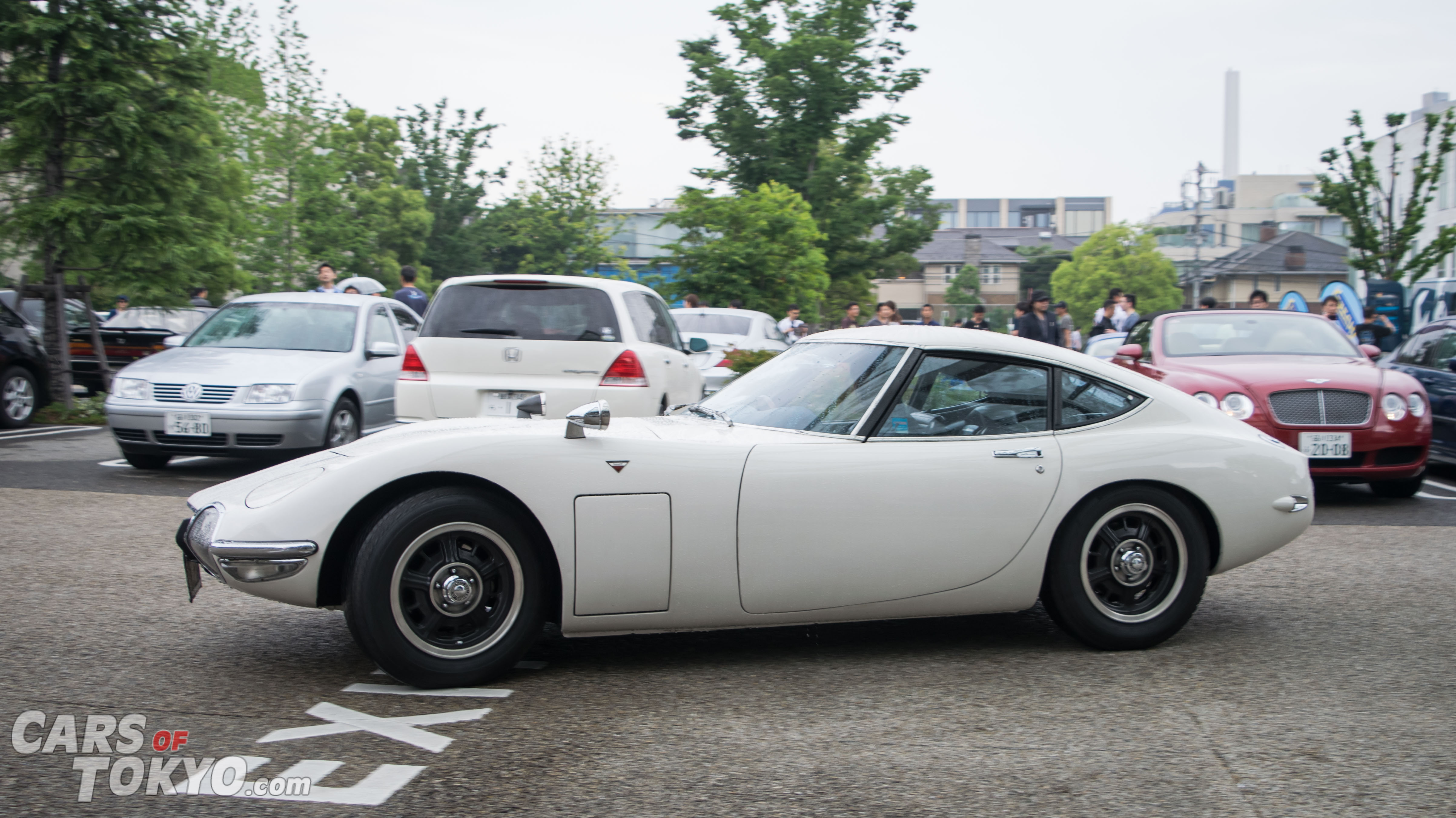 Cars of Tokyo Daikanyama Toyota 2000GT