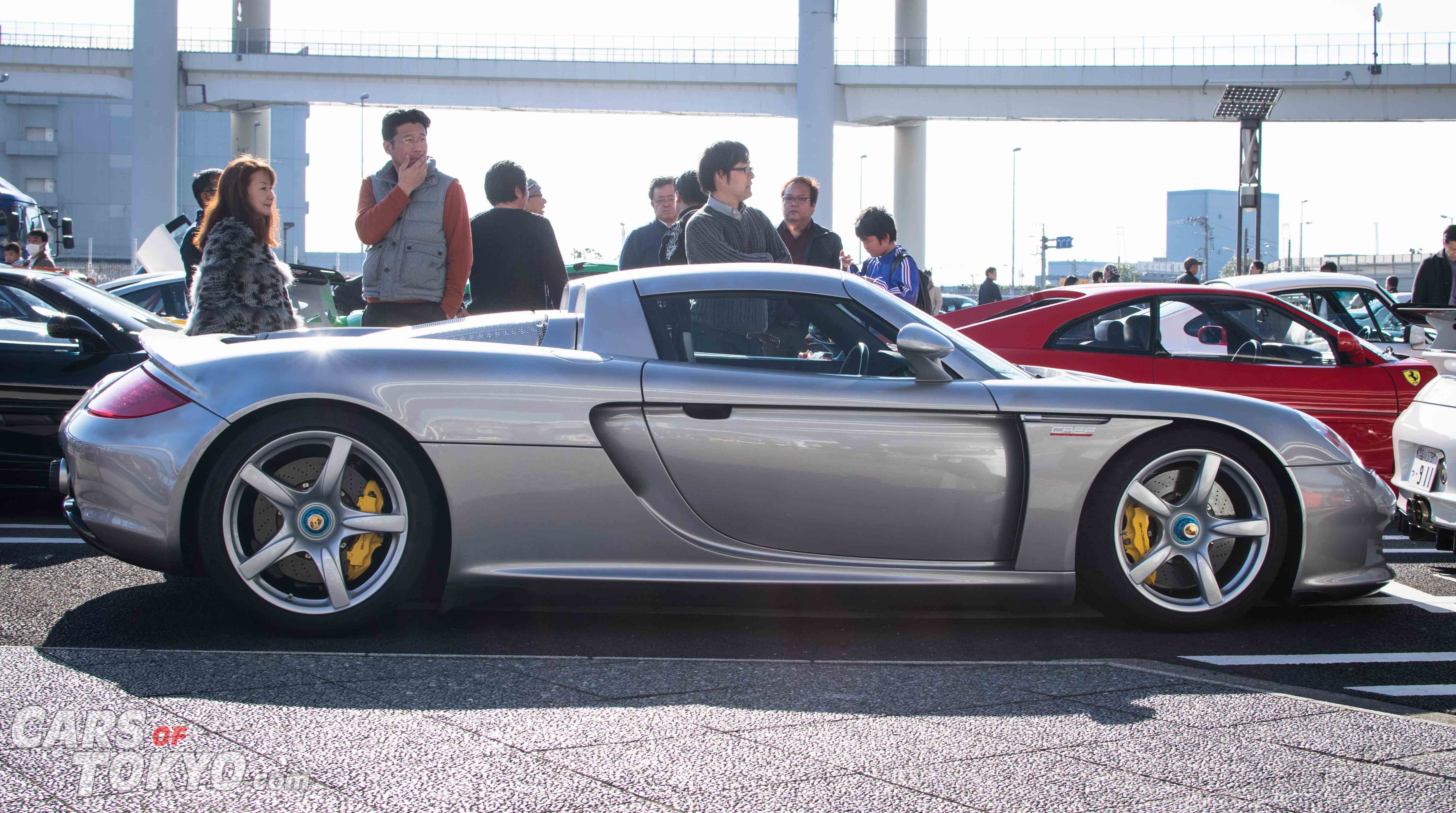 cars-of-tokyo-daikoku-porsche-carrera-gt