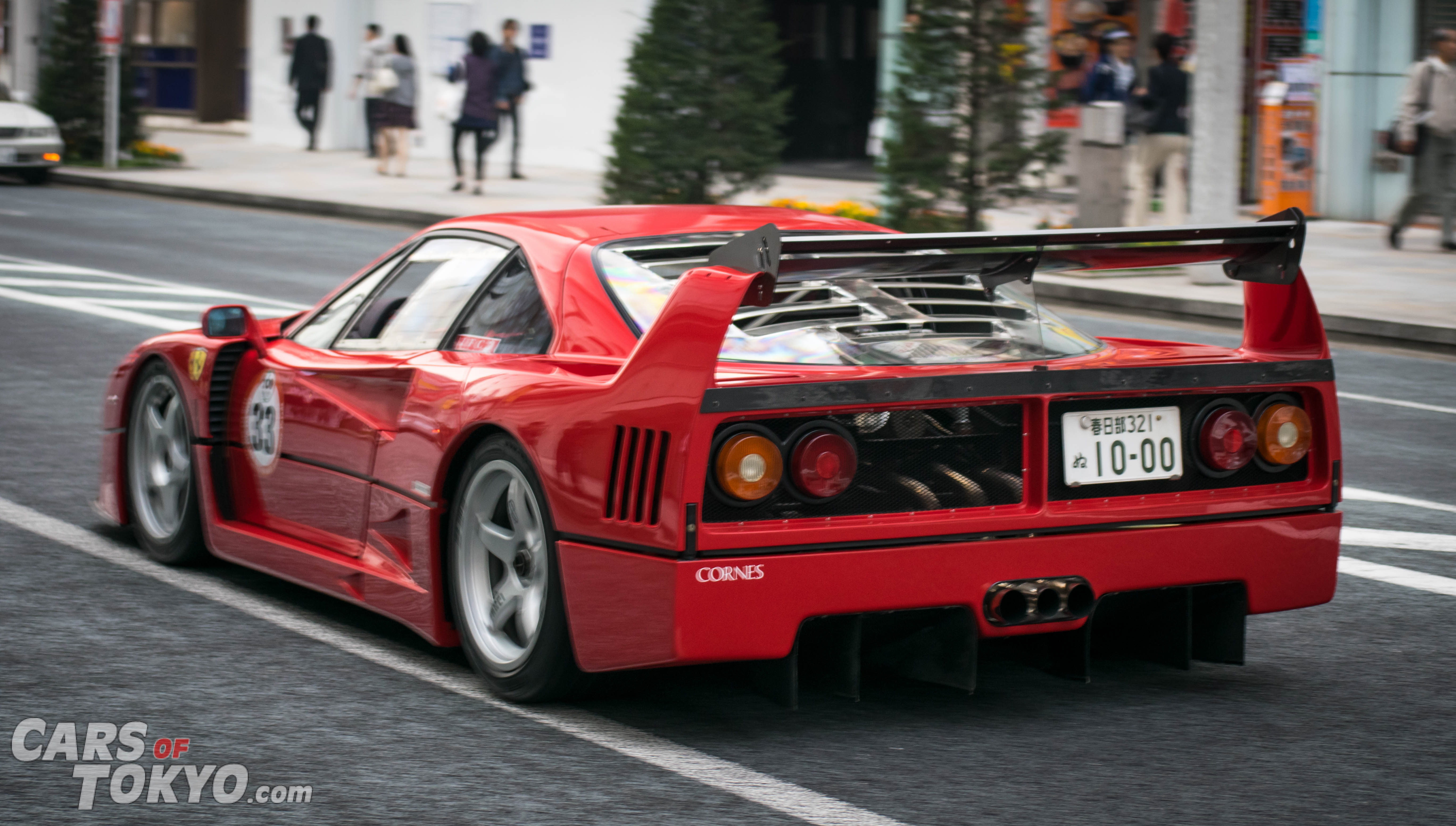 Cars of Tokyo Ginza Ferrari F40