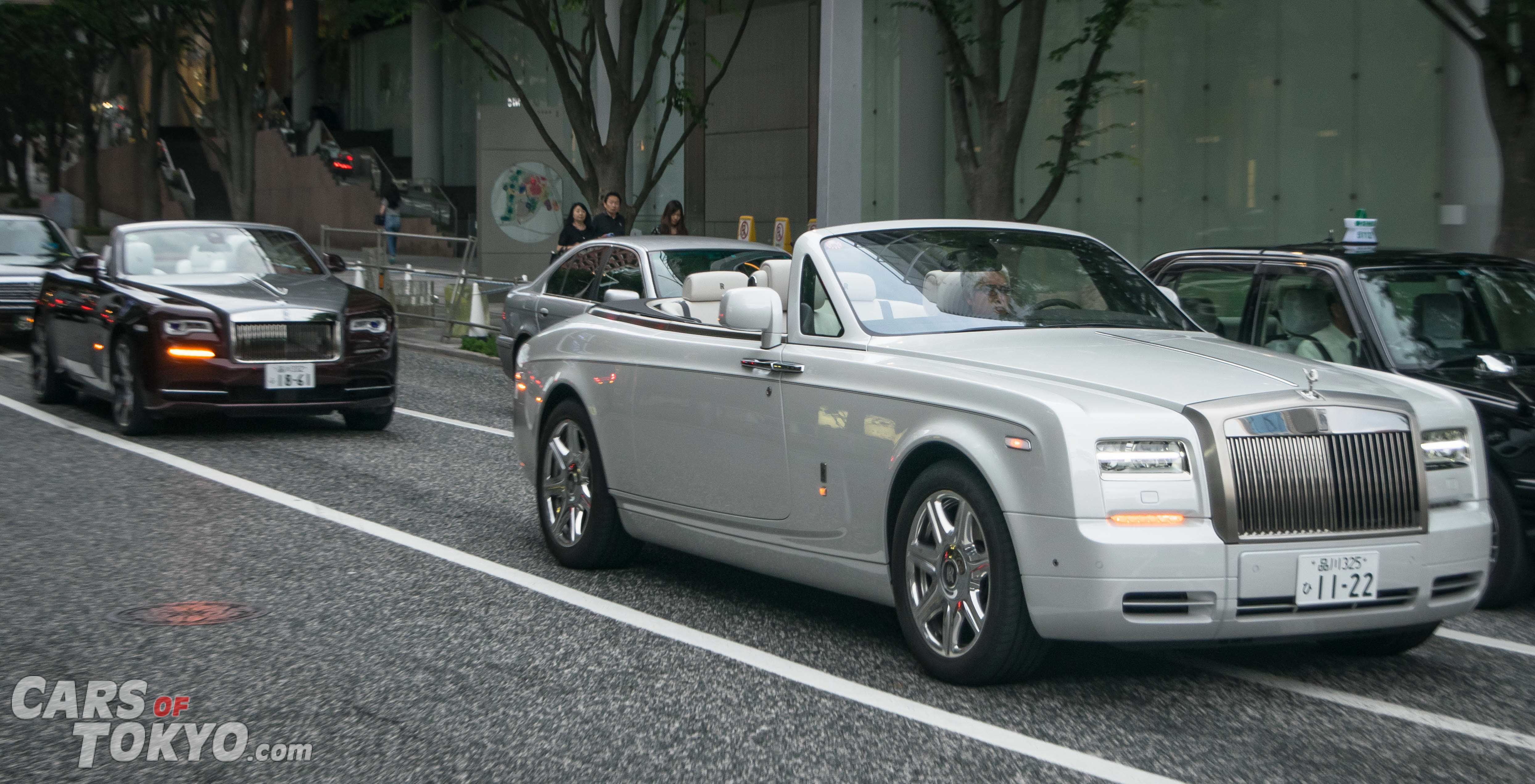 cars-of-tokyo-luxury-rolls-royce-drophead-dawn
