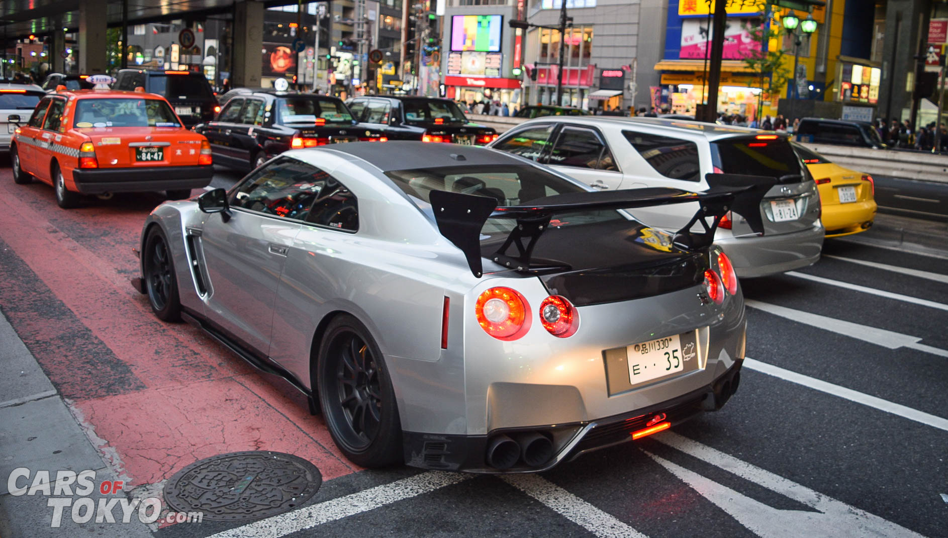 cars-of-tokyo-nissan-gtr-r35-us-spec