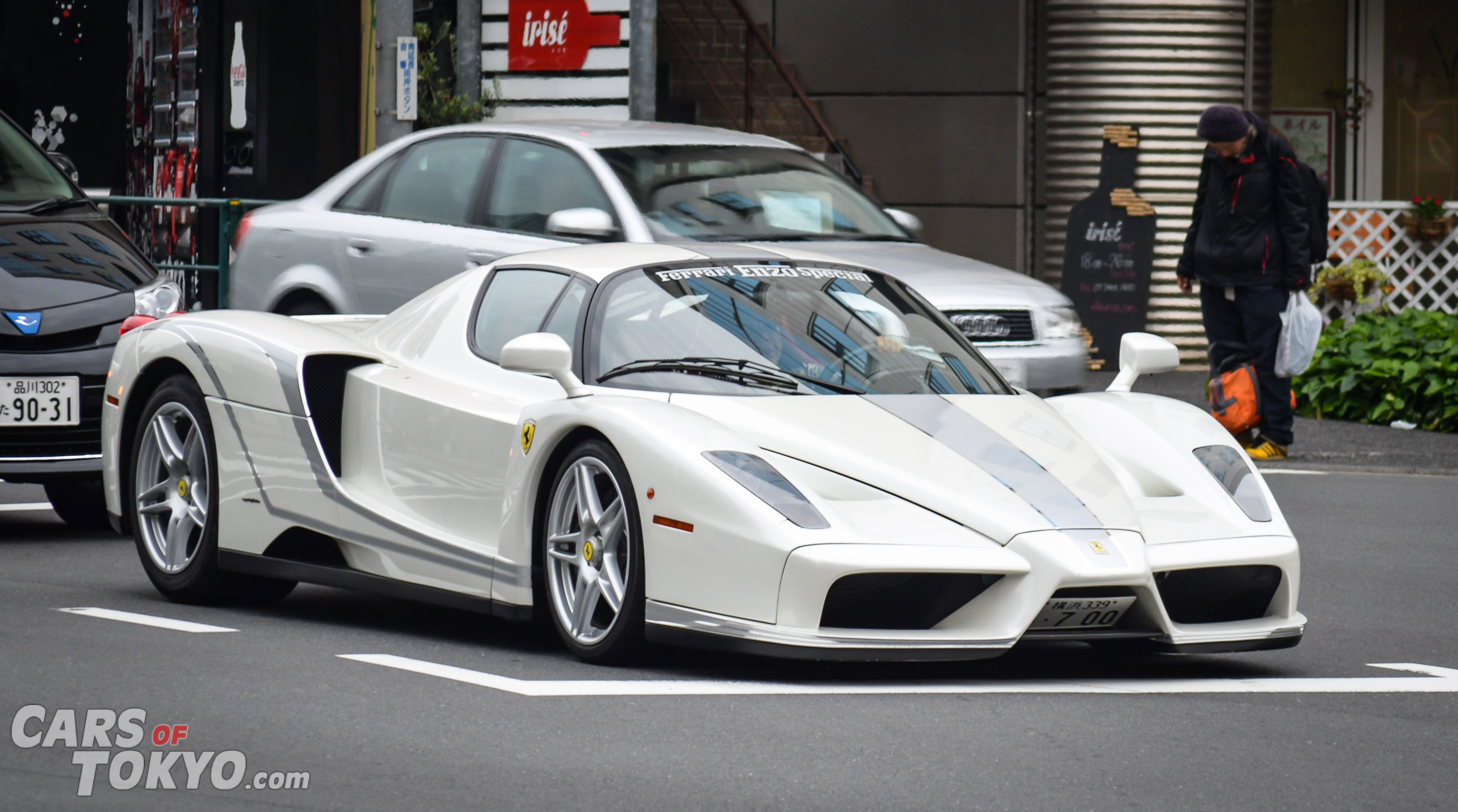 Cars of Tokyo Roppongi Ferrari Enzo