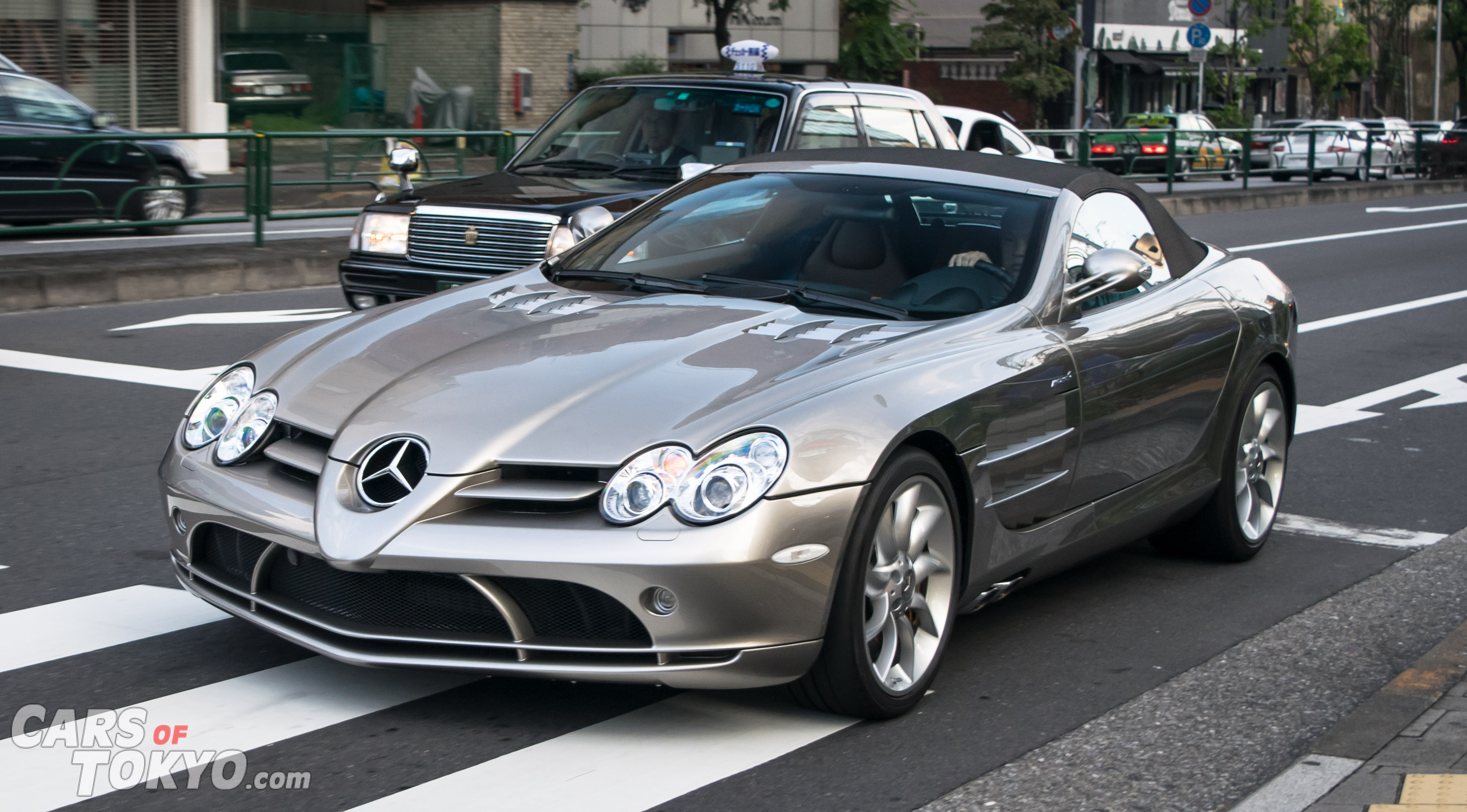 Cars of Tokyo Roppongi Mercedes Benz SLR McLaren