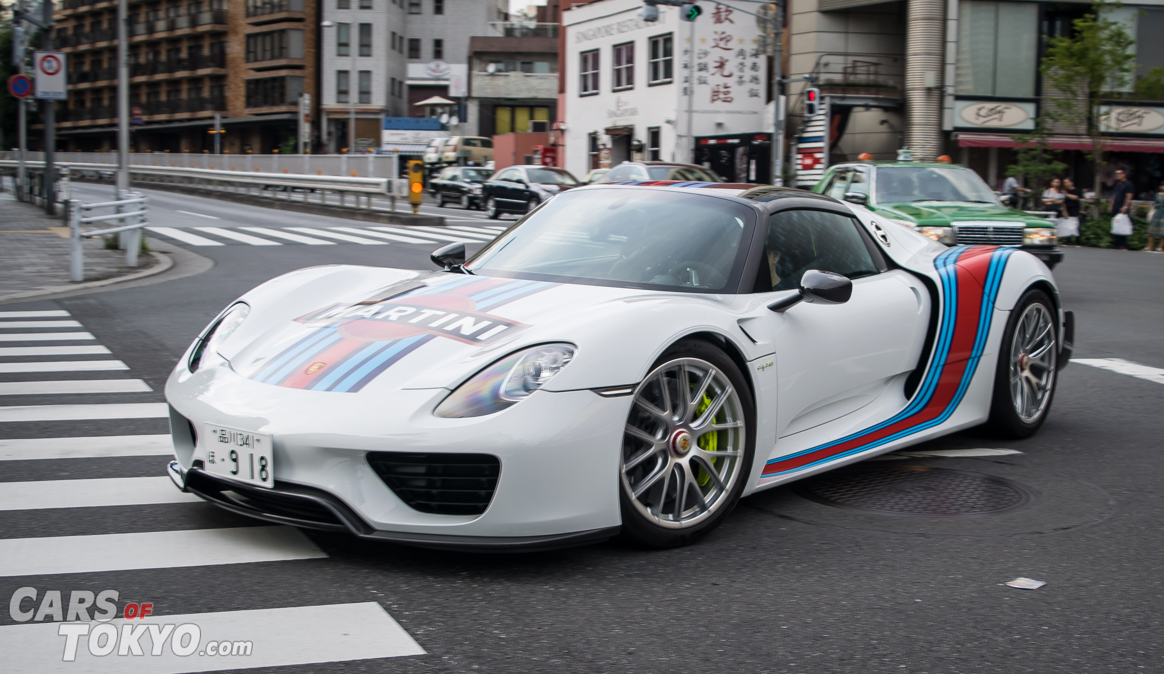 Cars of Tokyo Roppongi Porsche 918 Spyder 