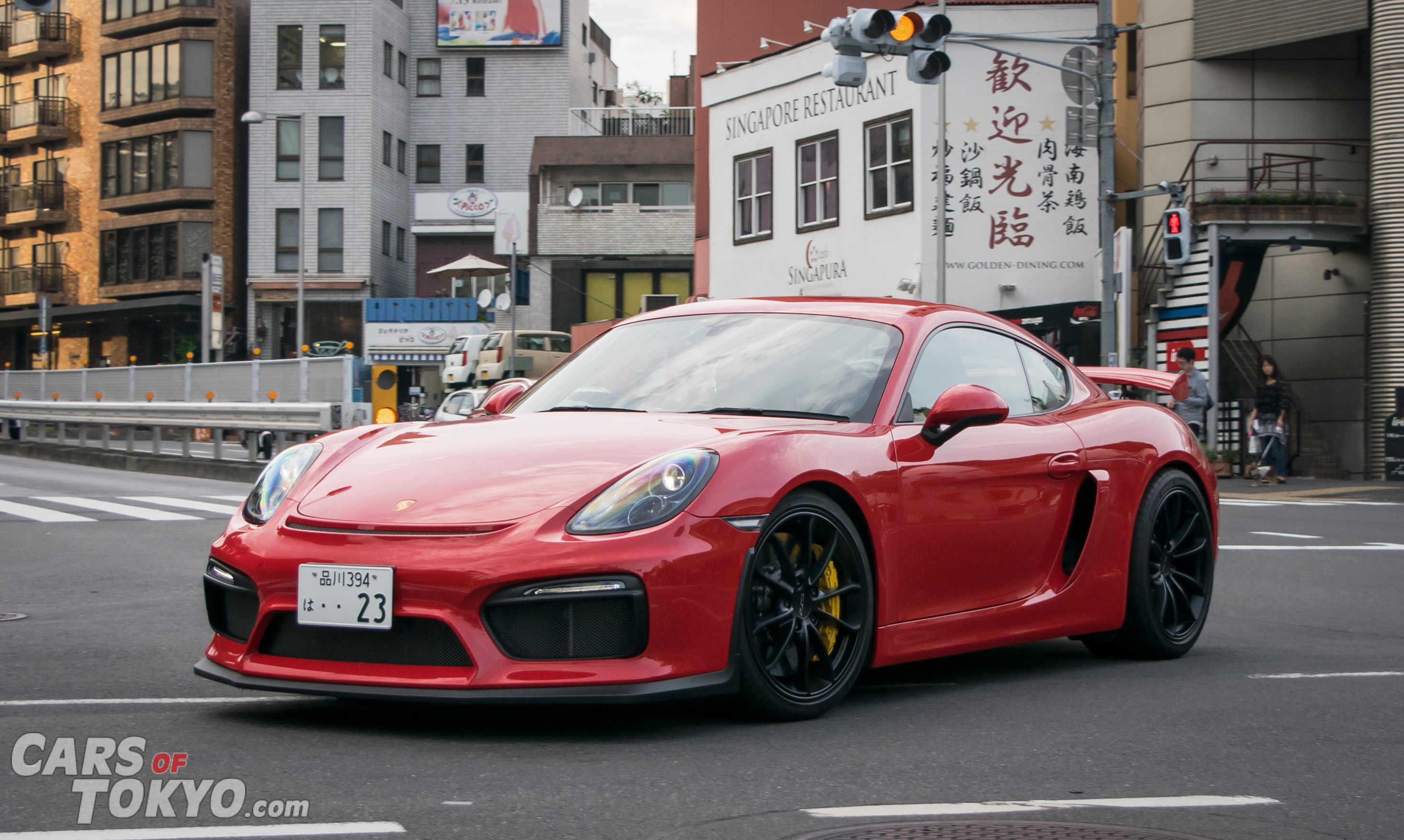 Cars of Tokyo Roppongi Porsche GT4