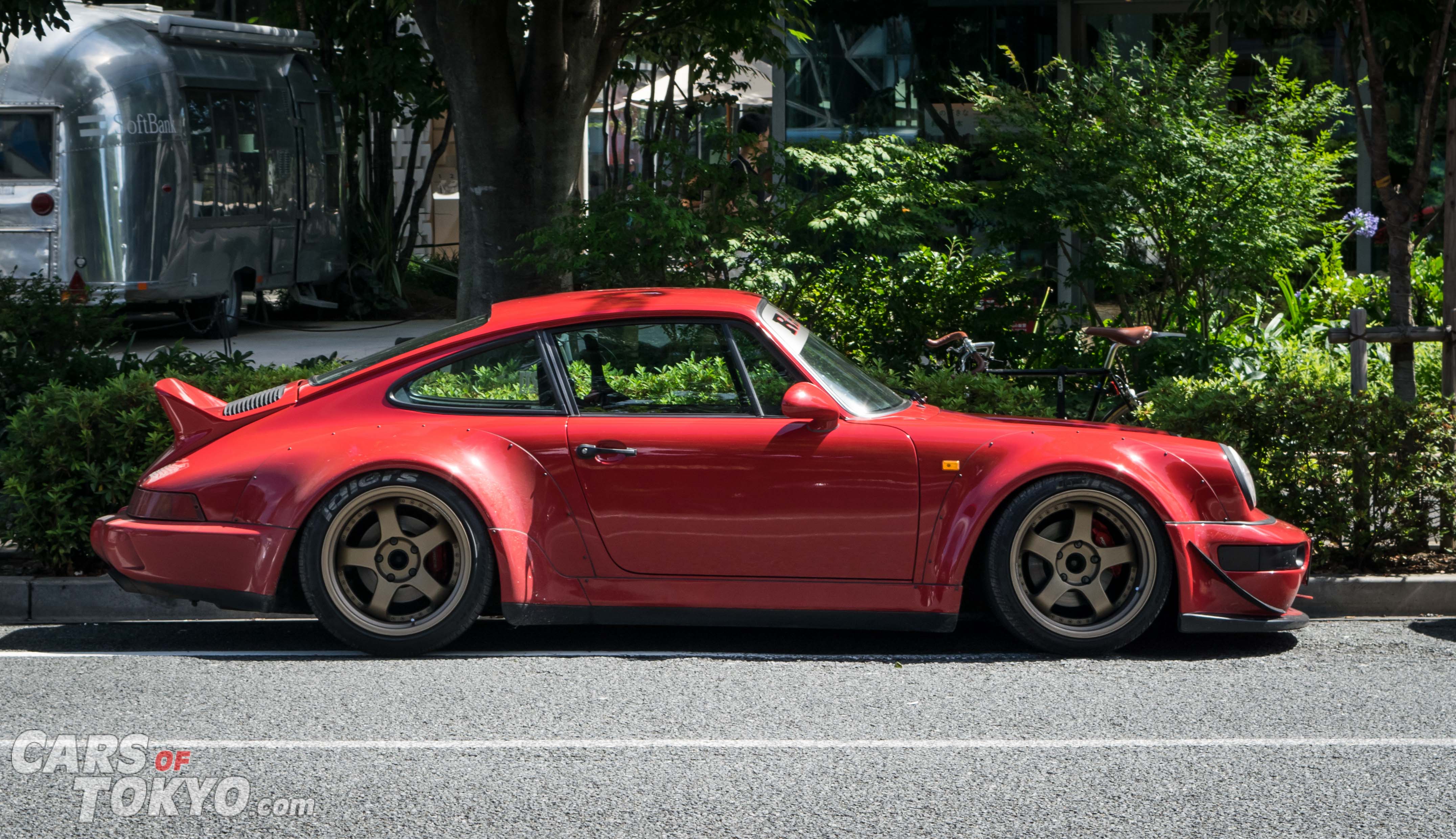 Cars of Tokyo RWB Porsche 911 964