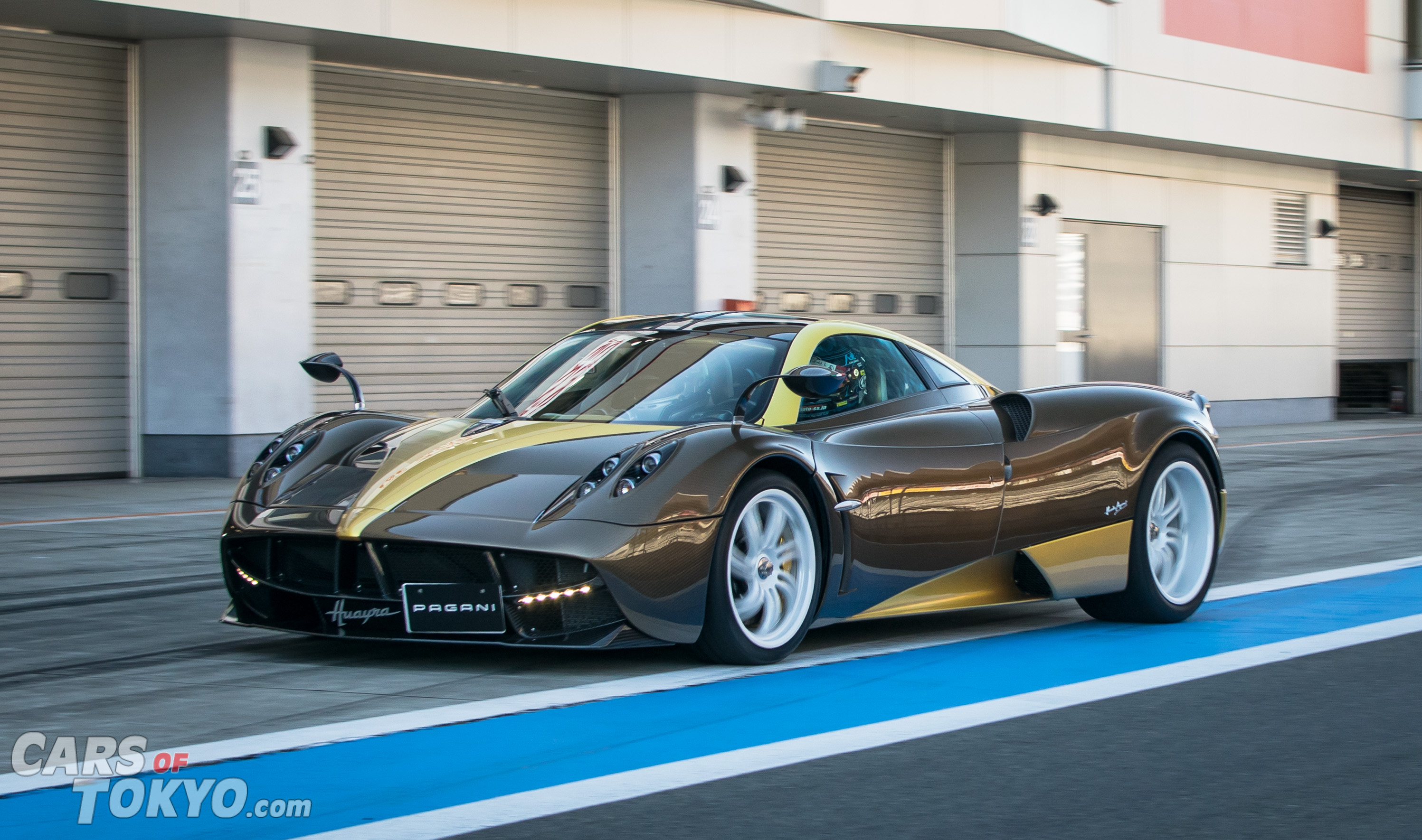 Cars of Tokyo Unusual Spec Pagani Huayra